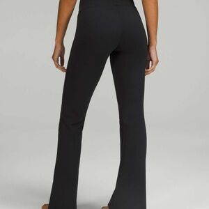 New Lululemon Groove Super-High-Rise Flared Pant Nulu Black Size 4 SHR Yoga Pant